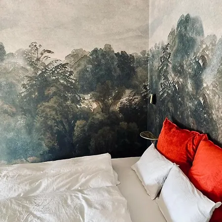 Conte Private Urban Hideaway *