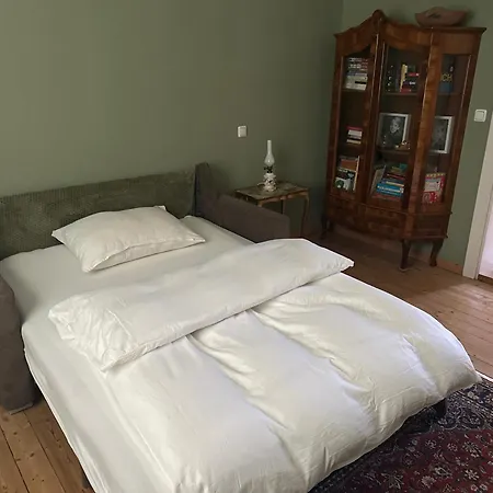 Conte Private Urban Hideaway Apartment